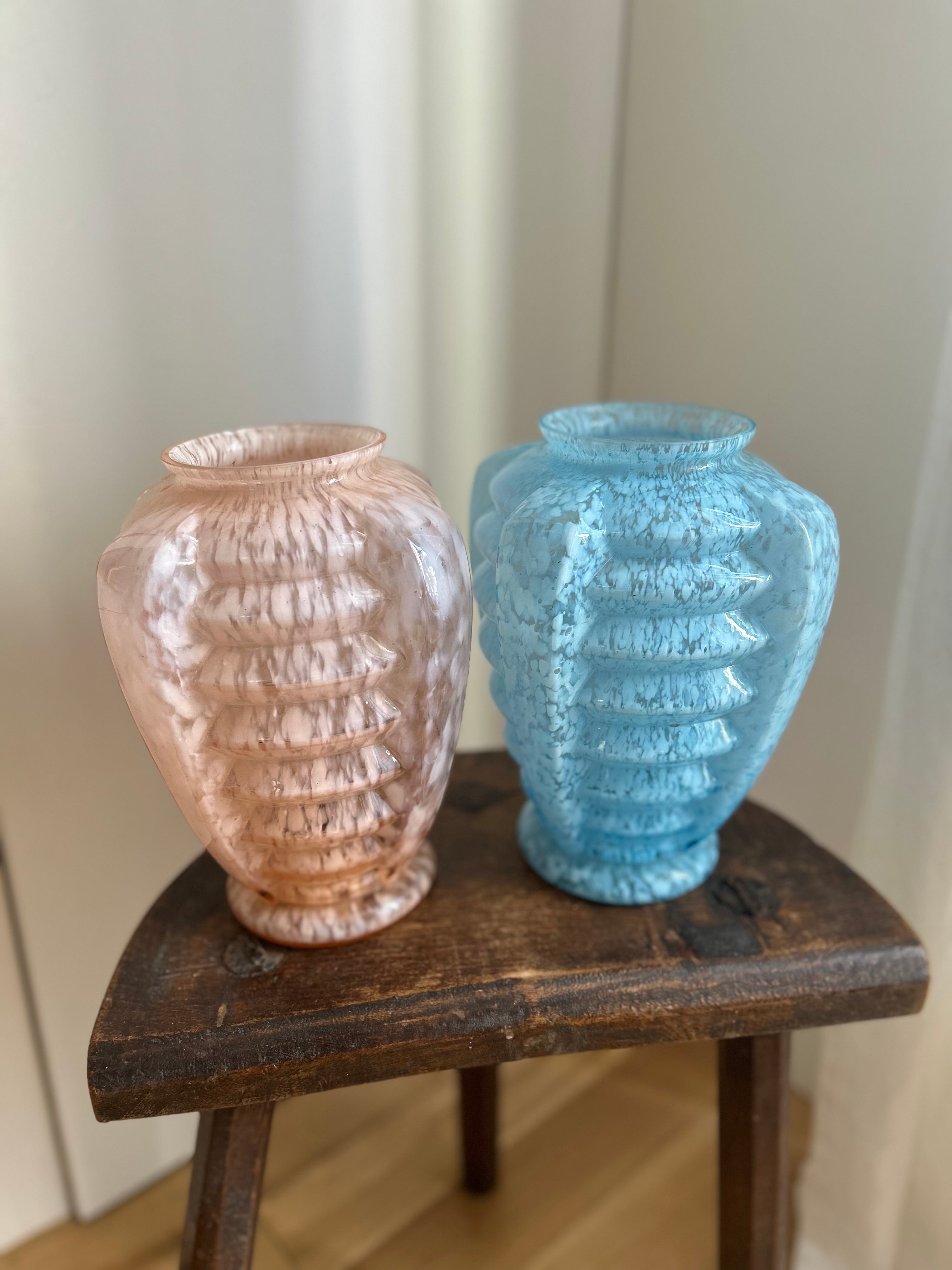 Paire de vases en verre de Clichy